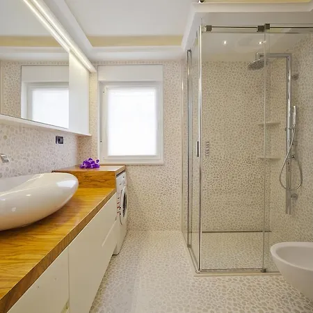 Apartment Villas Almar *