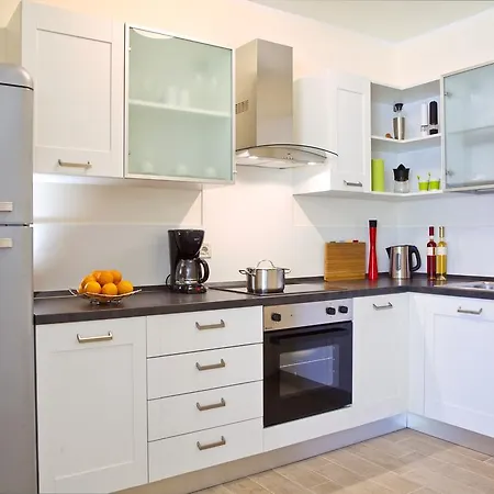 Apartment Villas Almar