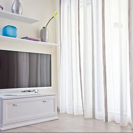 Apartment Villas Almar *