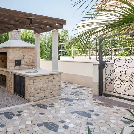 Apartment Villas Almar Soline (Krk)